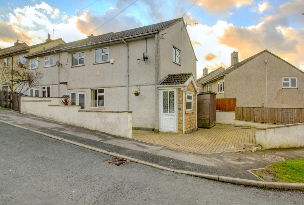 Jenny Gill Crescent Skipton Bed End Of Terrace House Pcm