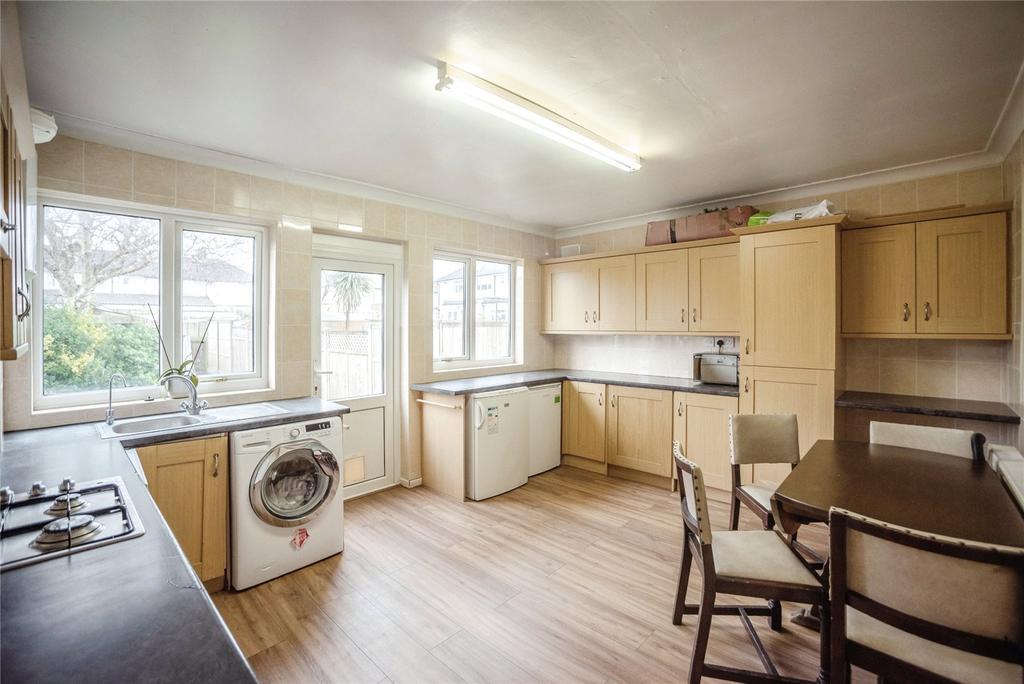 Glengall Road Bexleyheath DA7 3 Bed Terraced House 410 000