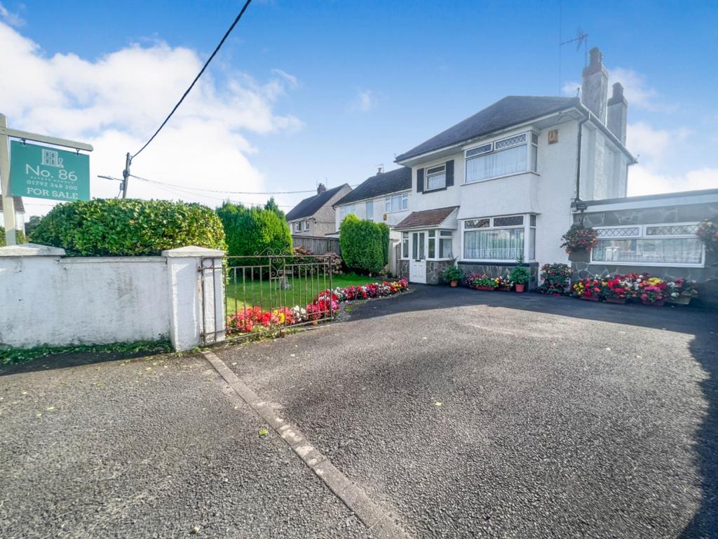 Cilonnen Road Three Crosses Swansea West Glamorgan SA4 3PH 3 Bed