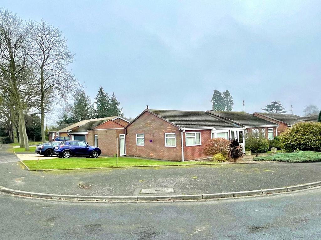 Areley Court Stourport On Severn Dy Bed Detached Bungalow For