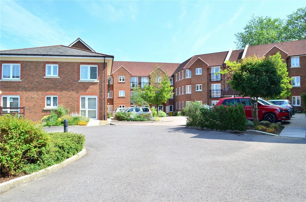 East Grinstead West Sussex Rh Bed Apartment For Sale