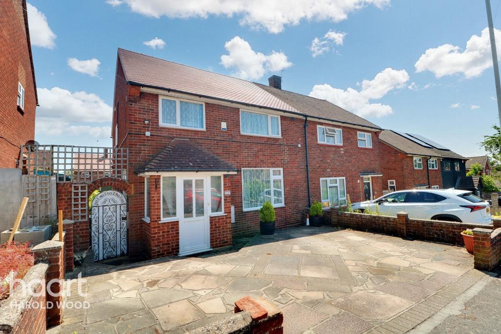 Aylsham Lane Romford Bed Semi Detached House For Sale