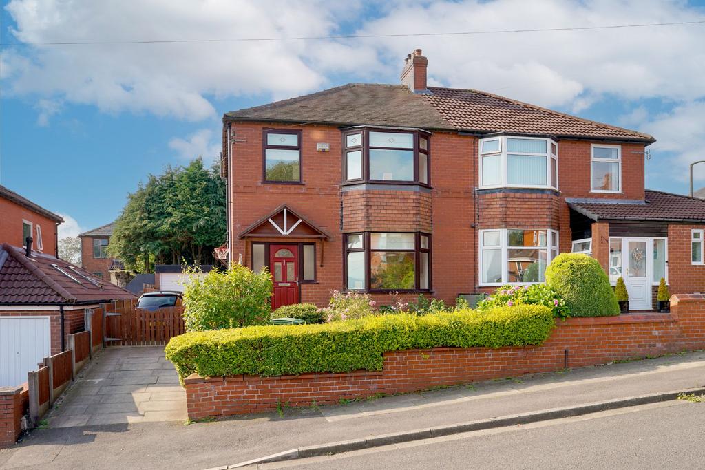 Eastgrove Avenue Sharples Bolton BL1 3 Bed Semi Detached House