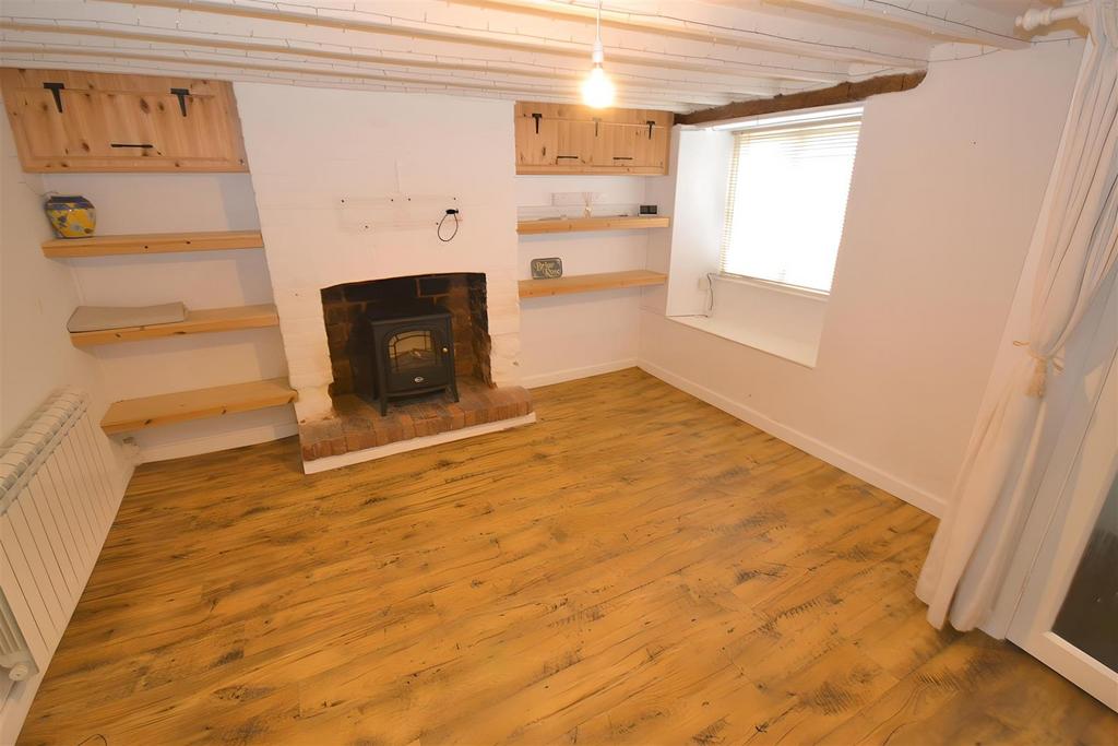 Main Street Chideock Bed Cottage For Sale