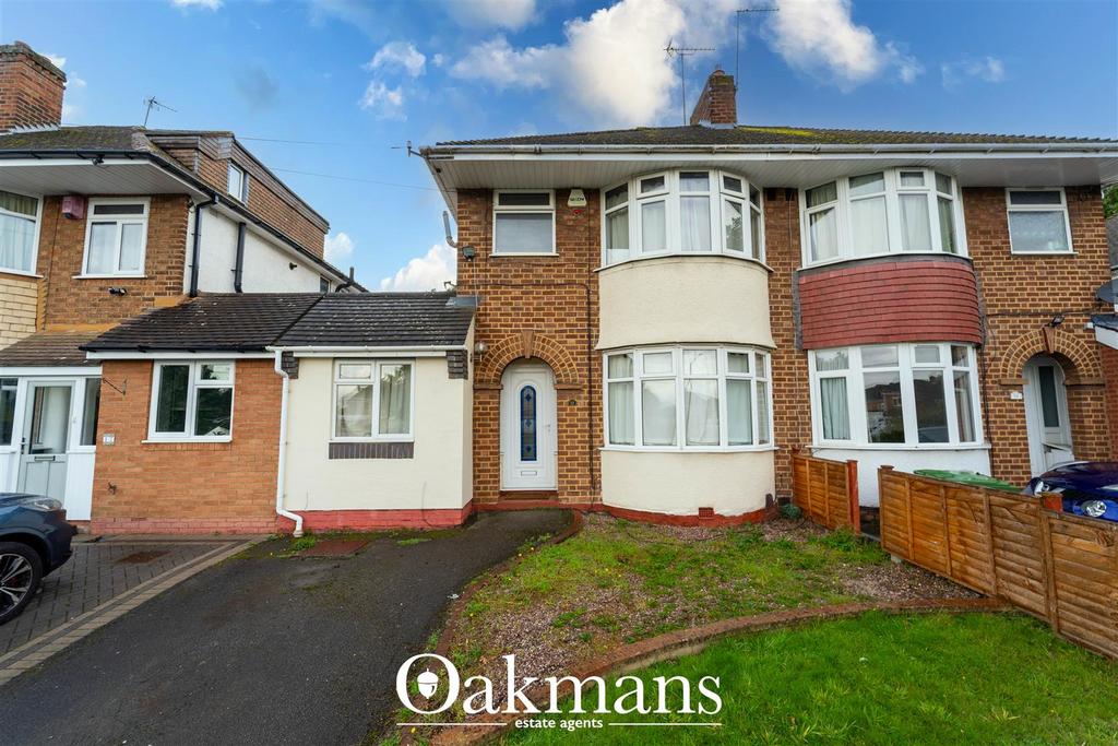 Hobs Moat Road Solihull B92 3 Bed Semi Detached House 1 250 Pcm