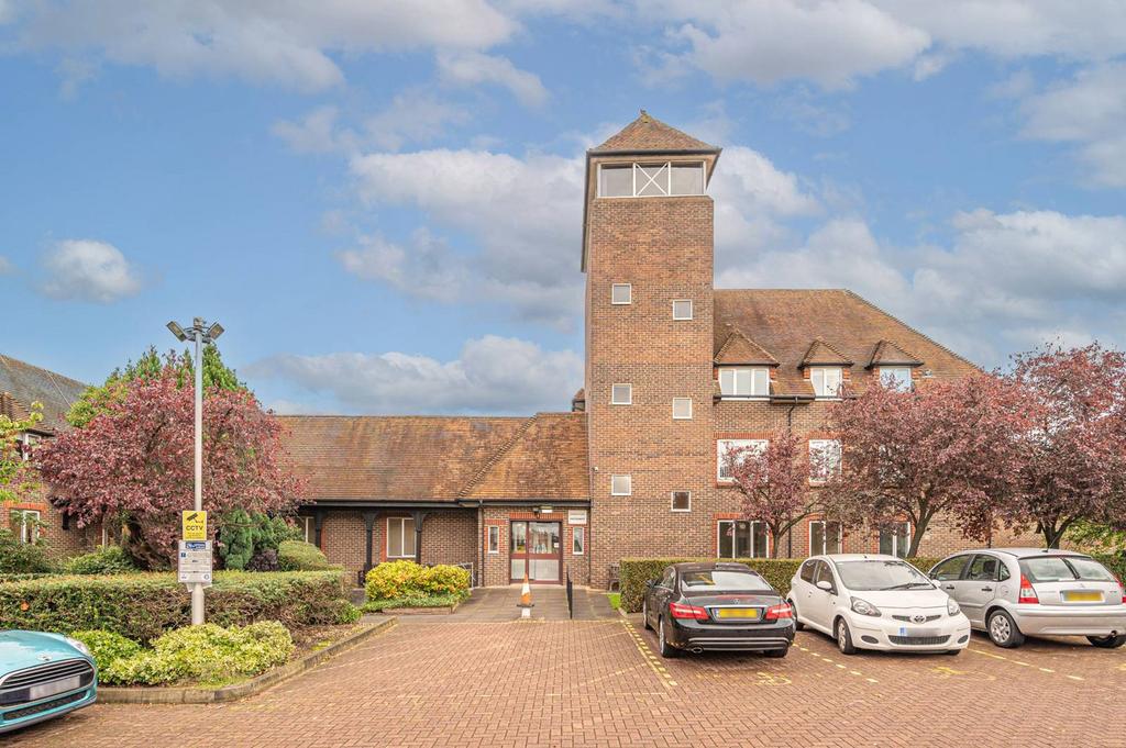 Finchley Road Temple Fortune Bed Flat For Sale