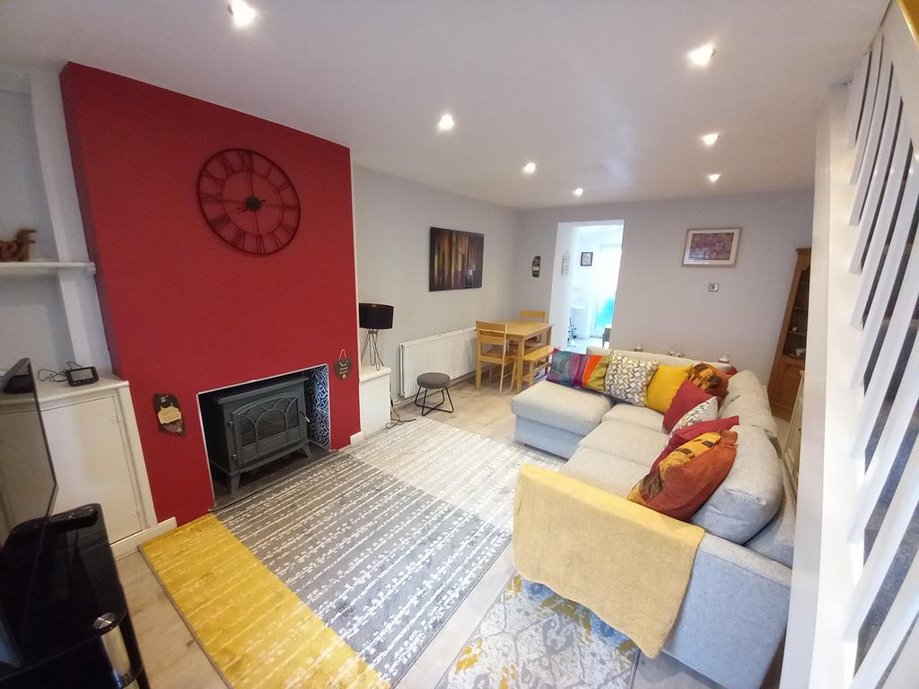 Tan Y Graig Bangor Ll Bed Terraced House For Sale