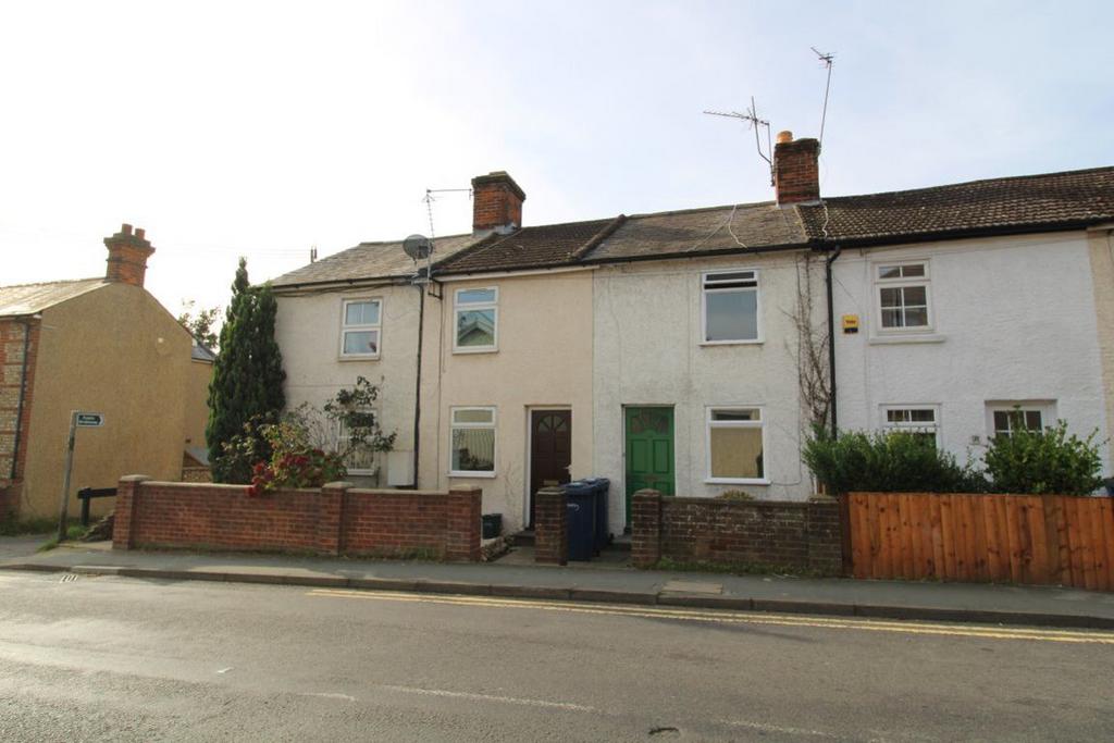 Upper Hale Farnham GU9 2 Bed Terraced House 1 095 Pcm 253 Pw