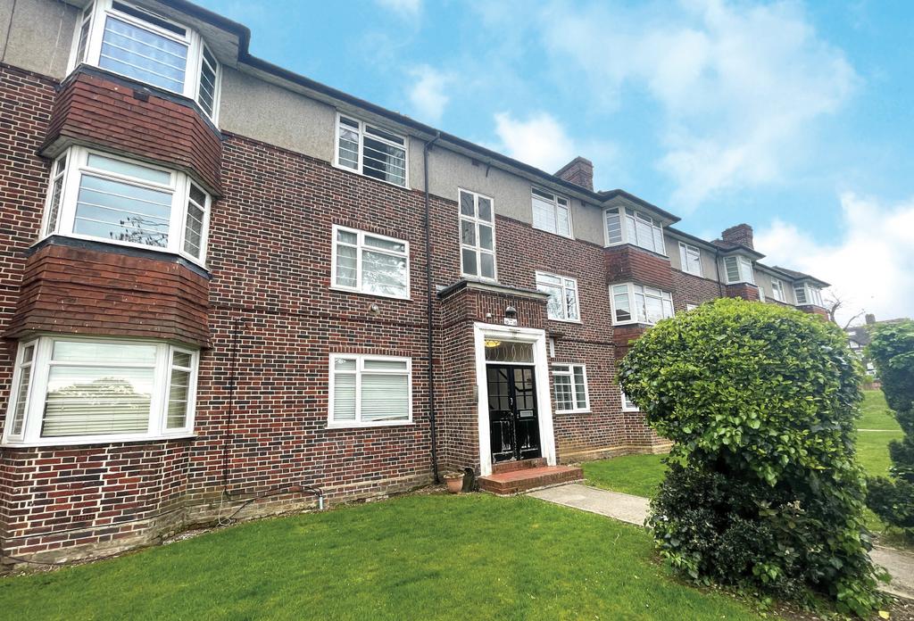 Flat 12 Ruskin Court Winchmore Hill Road Winchmore Hill 2 Bed Flat