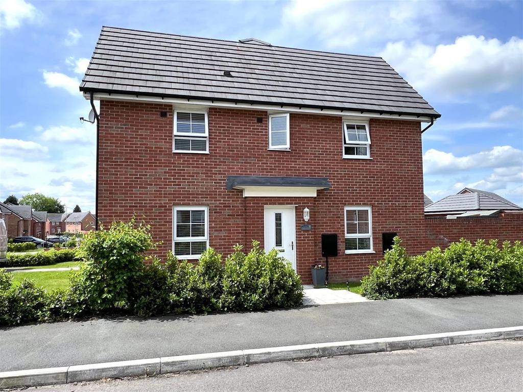 Larch Place Somerford Congleton 3 Bed Semi Detached House For Sale