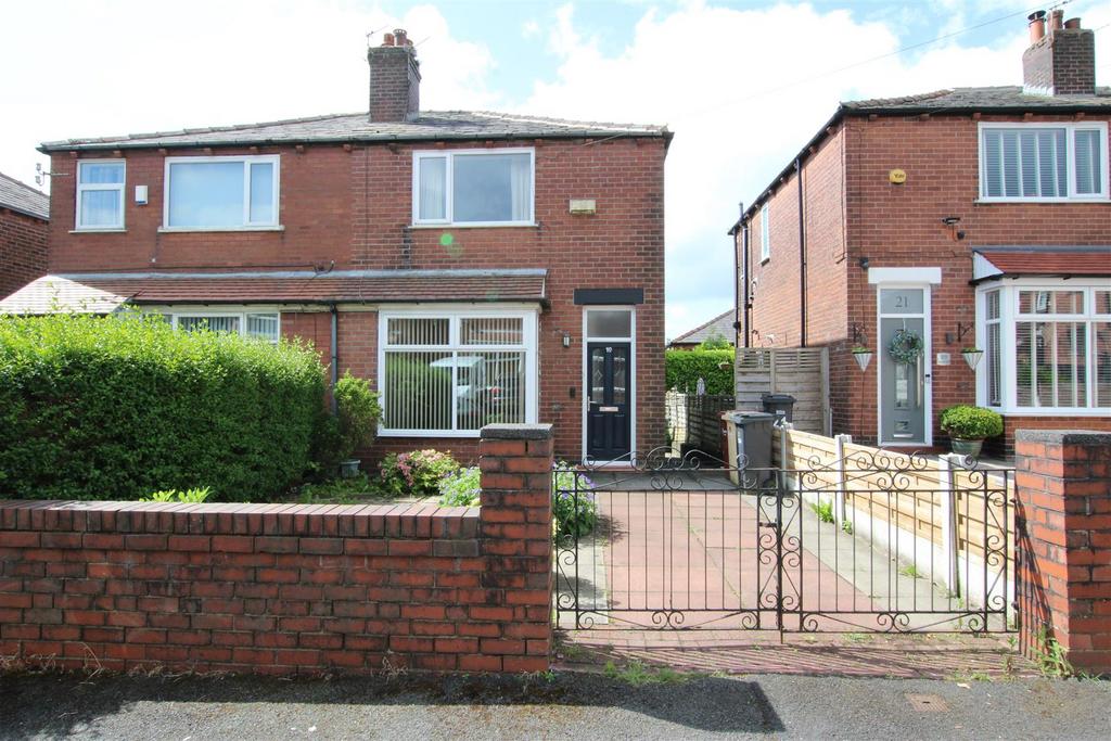 Kingscourt Avenue Bolton Bl Bed Semi Detached House For Sale