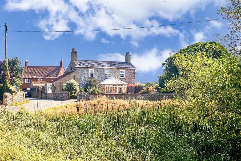 Church Road Bacton 5 Bed Detached House For Sale 600 000