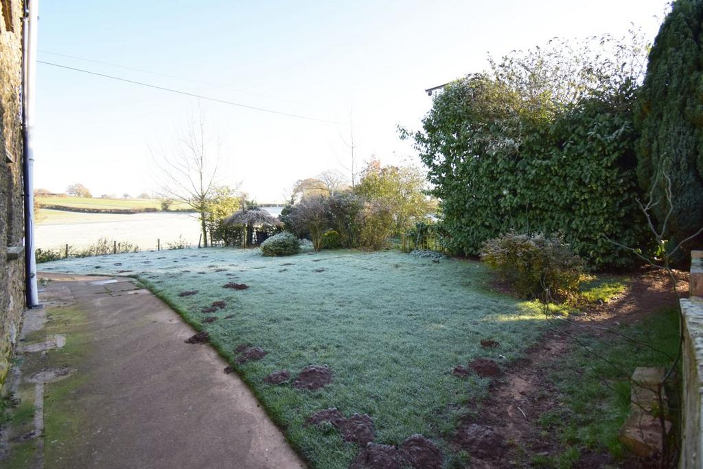 Uphampton Farm Cottage Near Leominster Bed Semi Detached House