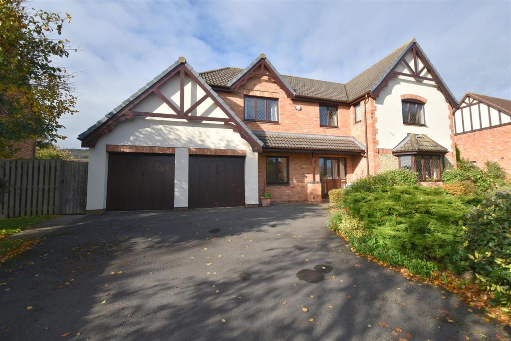 The Crescent Upper Welland Malvern 4 Bed Detached House 615 000