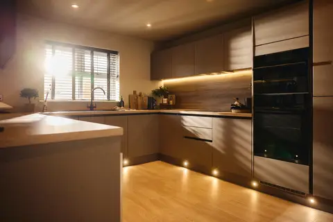 Exclusive Community in NG5, undefined