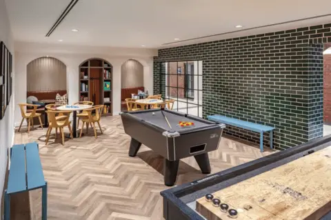 Ready to move in - Wembley!, undefined