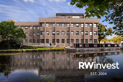 Dolphin Bridge House, London, undefined