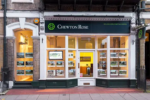 Selling the Best of British, undefined