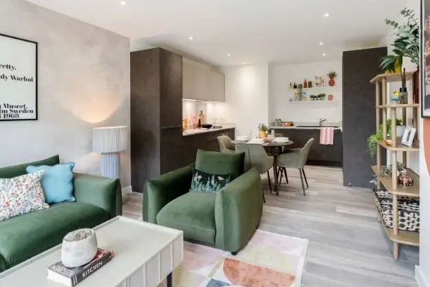 Come home here, undefined