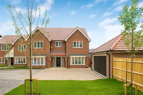 Secure your 2026 move, undefined