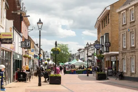 Secure your 2026 move, undefined