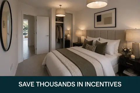 2 bed SO apartments & duplexes, undefined