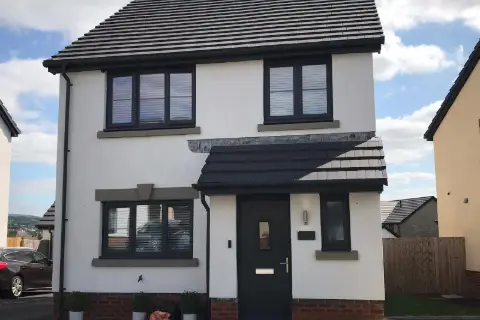 Last chance to buy in 2025, undefined