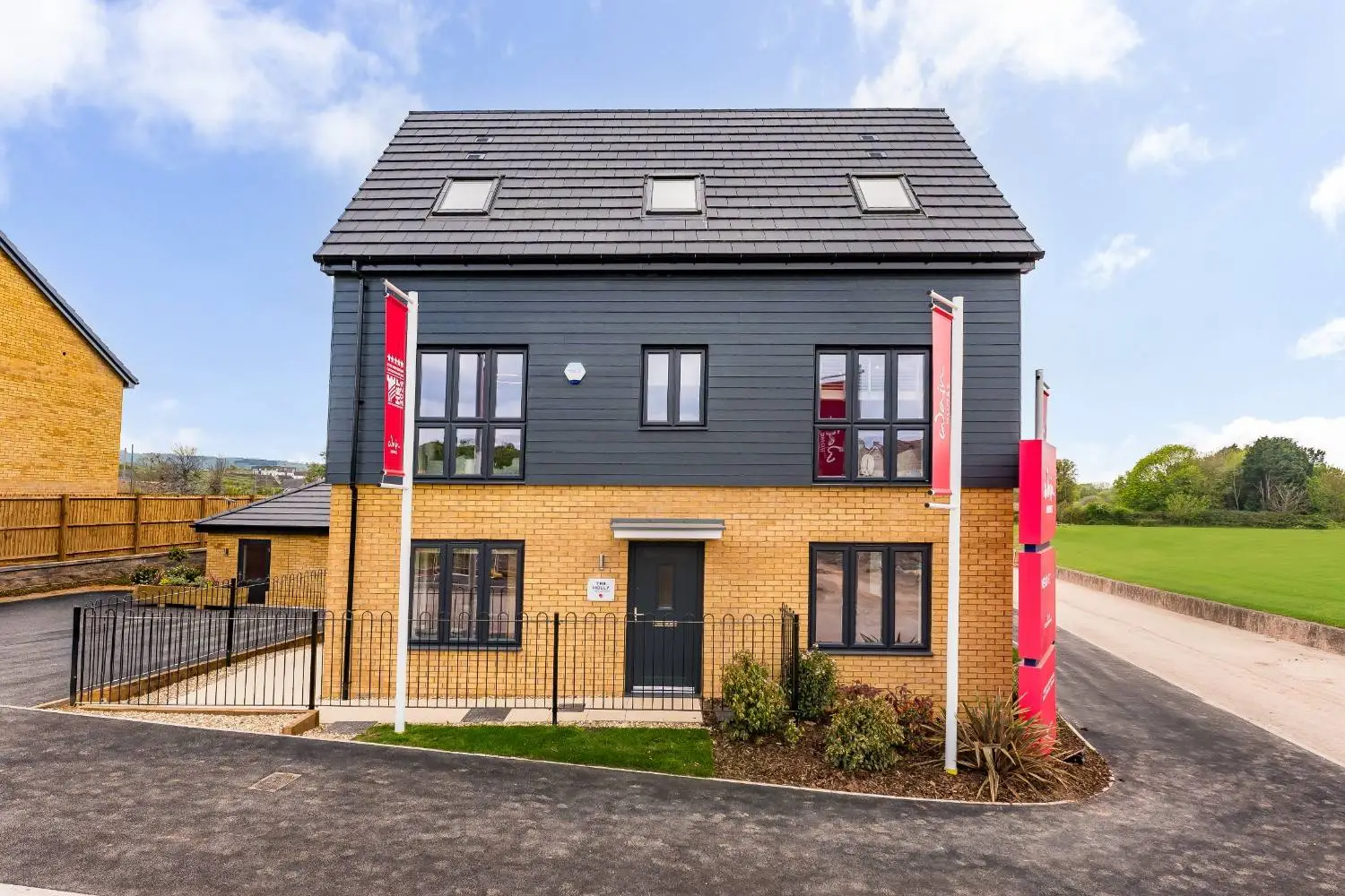 Mead Fields, undefined