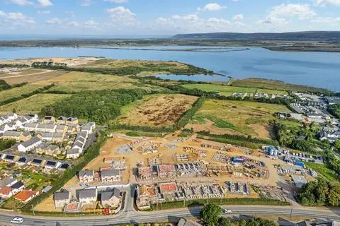 Find your kind of perfect !, undefined