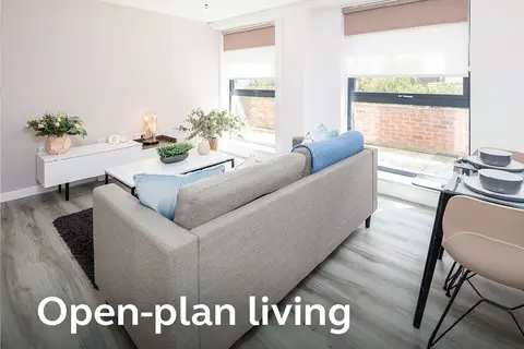 Discover Newcastle Living, undefined
