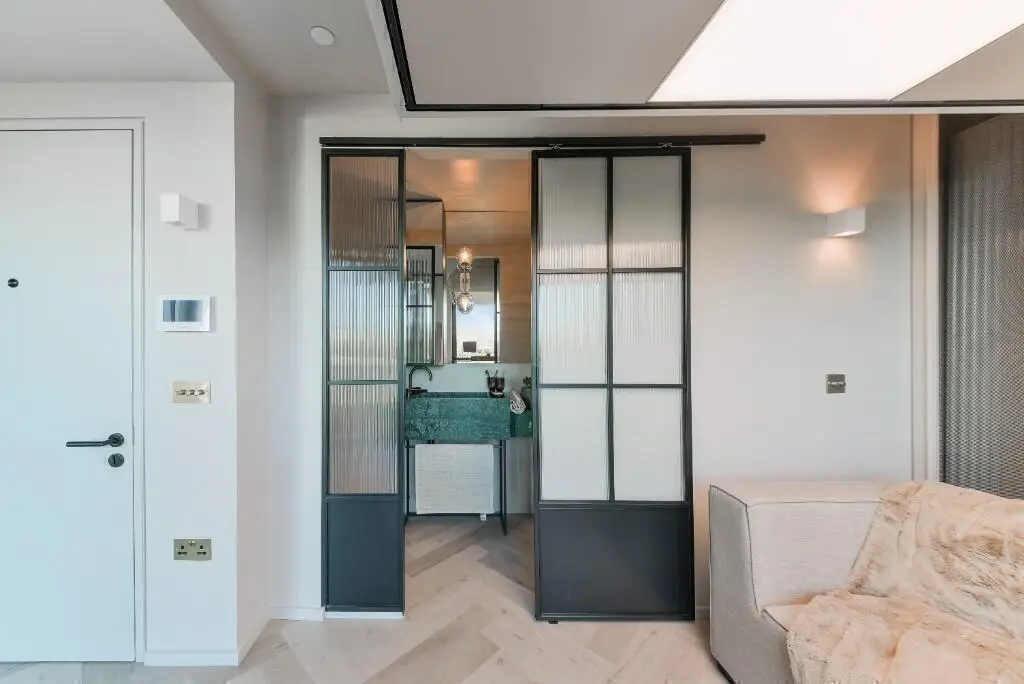 Green Serenity in the City, undefined