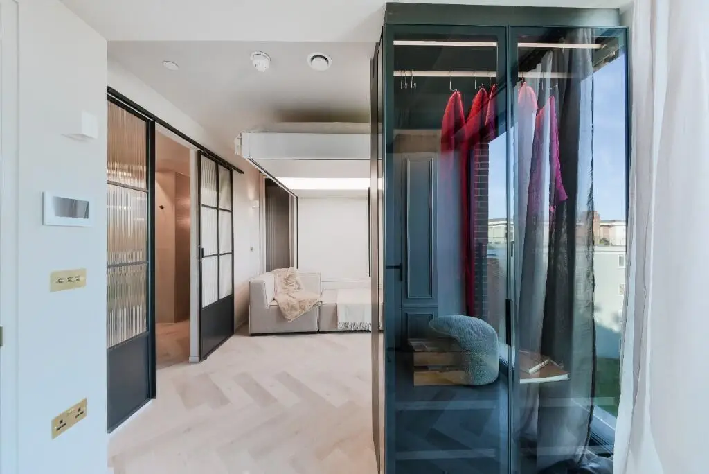 Green Serenity in the City, undefined