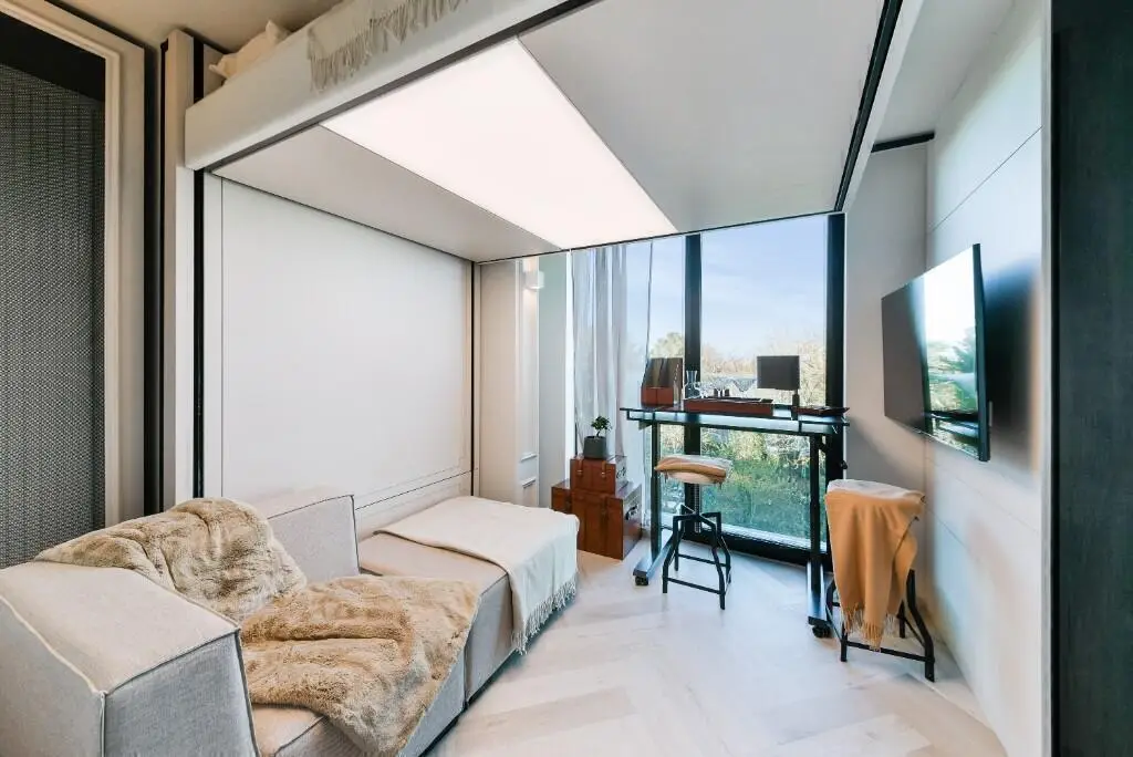 Green Serenity in the City, undefined