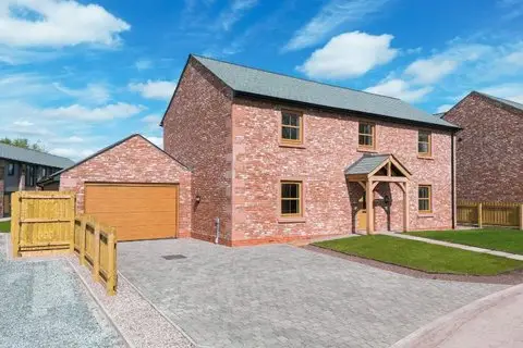 Welcome to Manor Farm, undefined