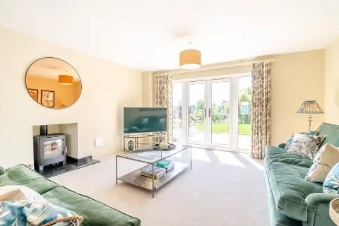 Village living in Alderton, undefined