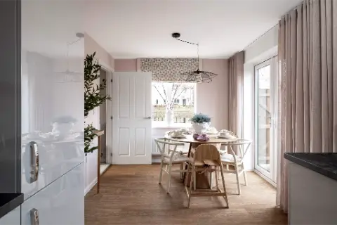 New build homes from 10% share, undefined