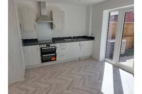 New build homes from 10% share, undefined