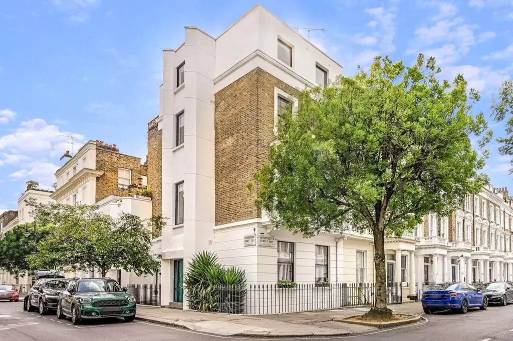 Looking in Westminster?, undefined