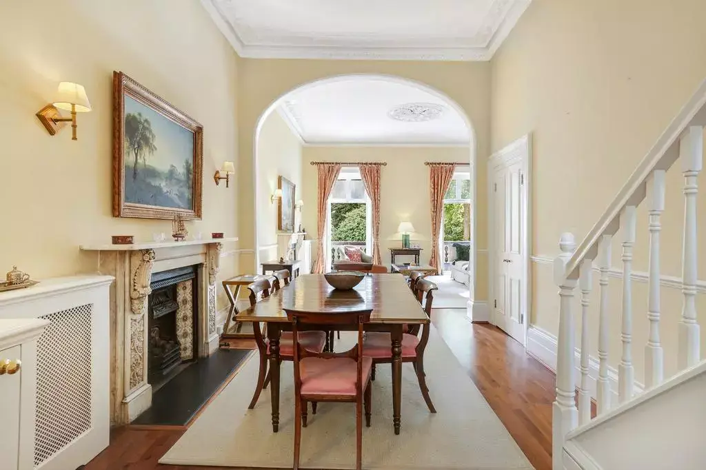 Looking in Westminster?, undefined