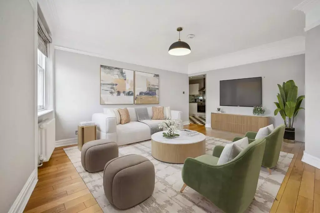 Looking in Kensington?, undefined