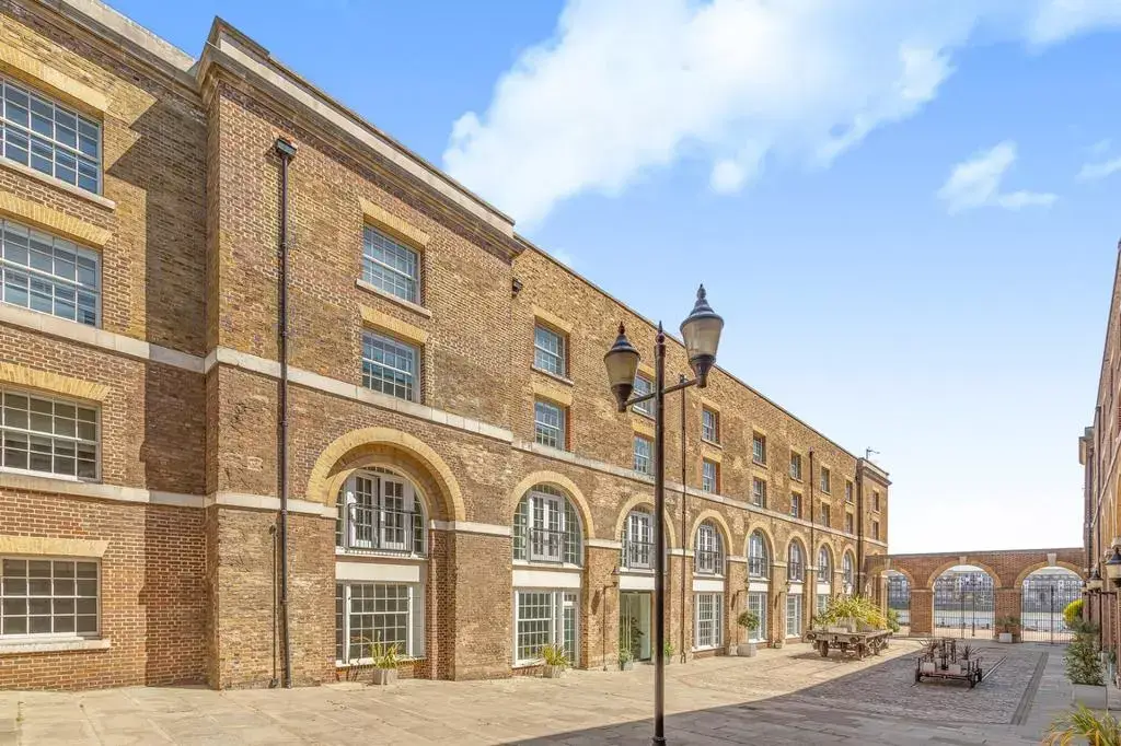 Looking in Southwark?, undefined