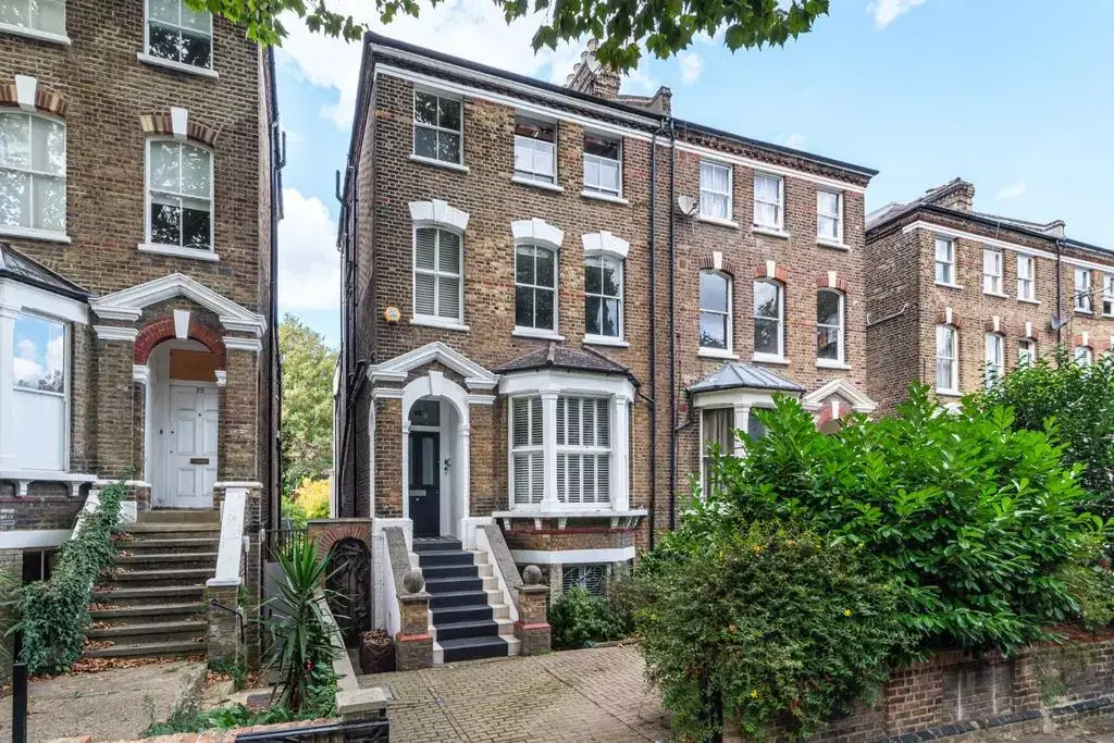 Looking in Islington?, undefined