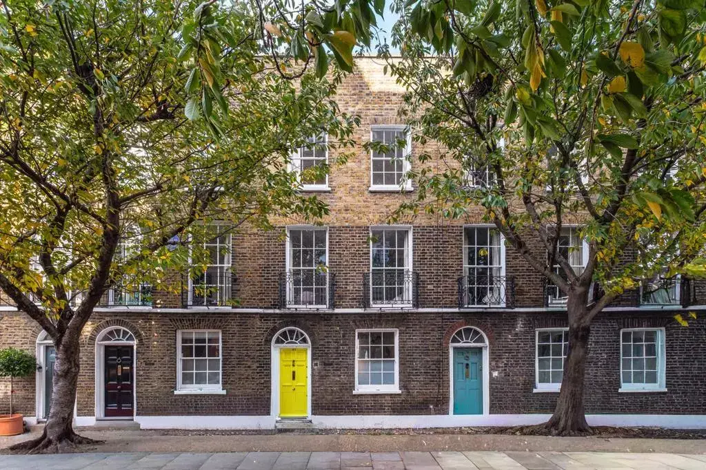 Looking in Islington?, undefined