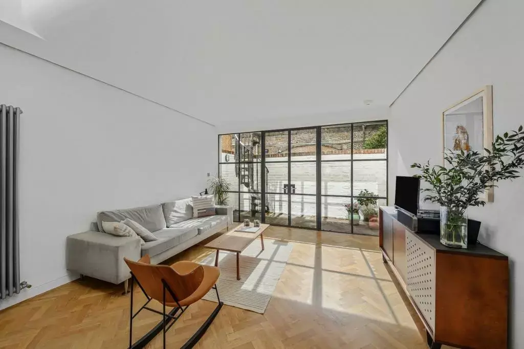 Looking in Camden?, undefined