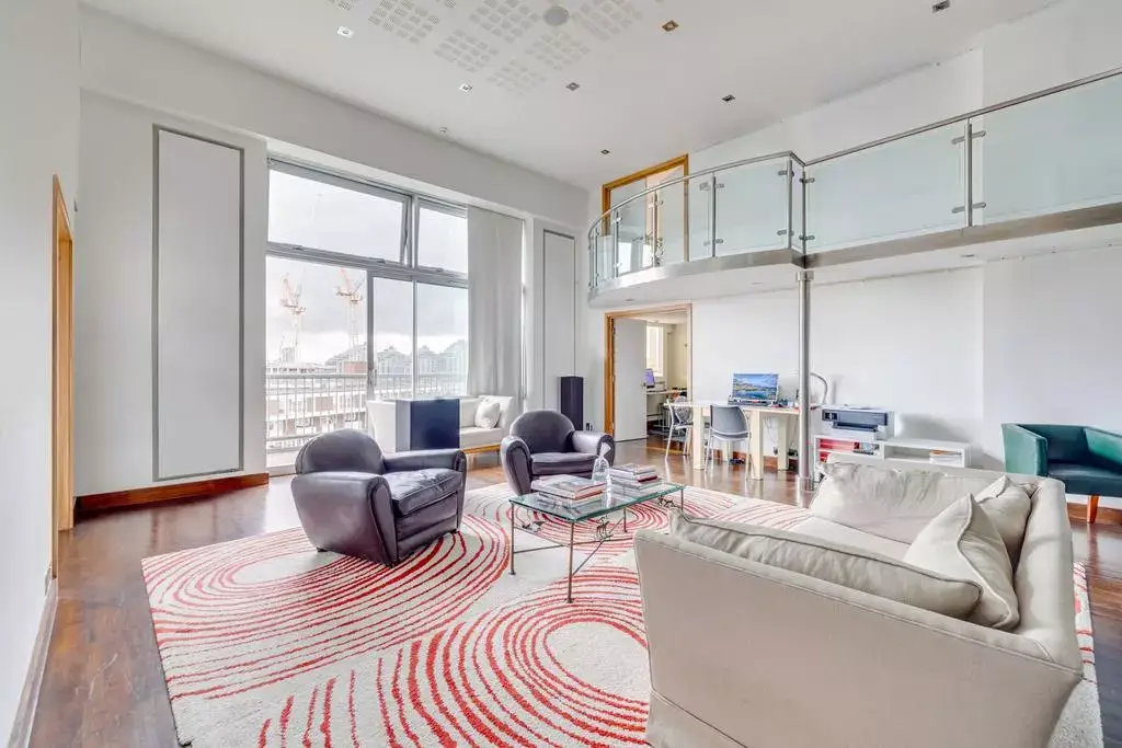 Looking in Fulham?, undefined