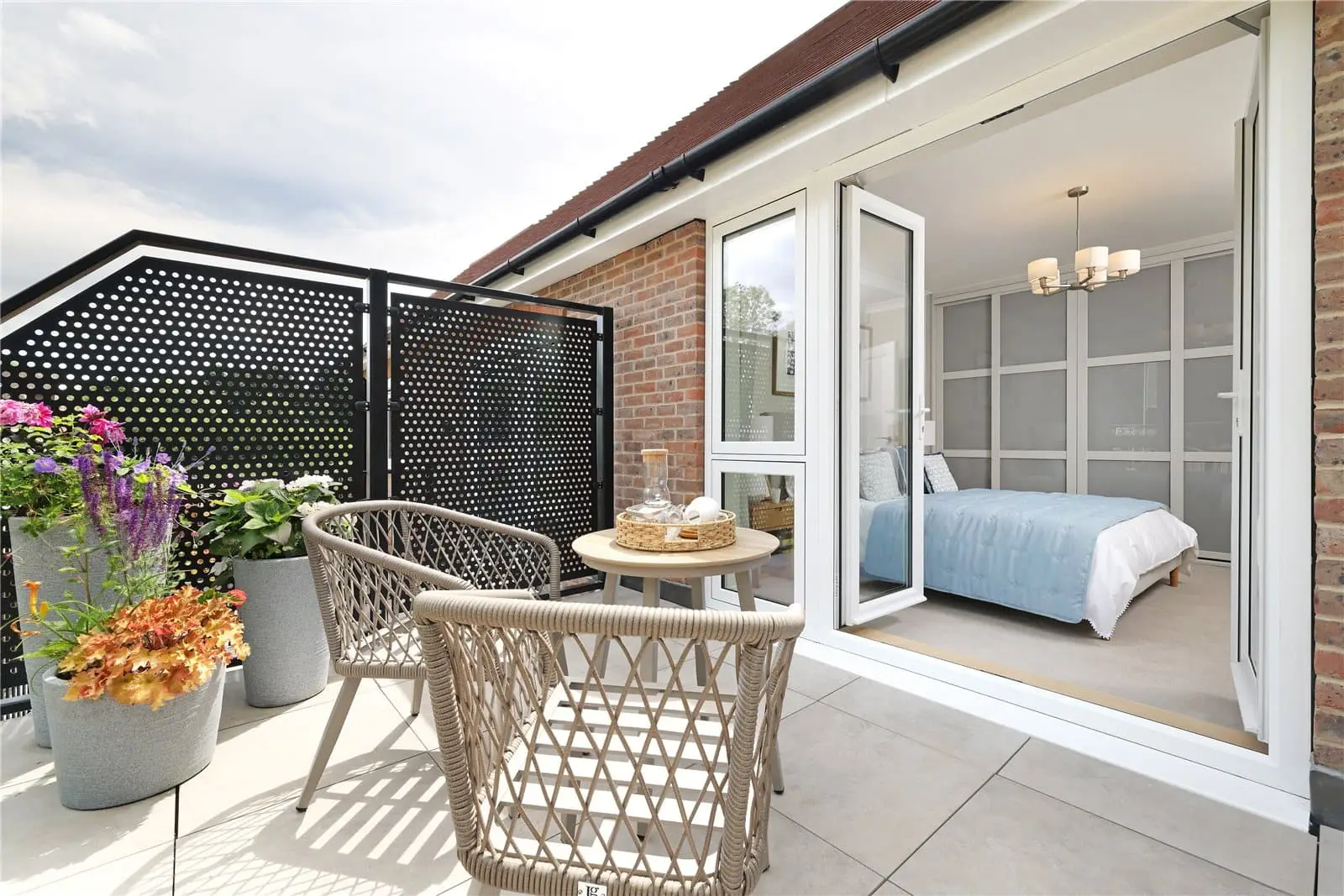 Elegant new & converted homes, undefined