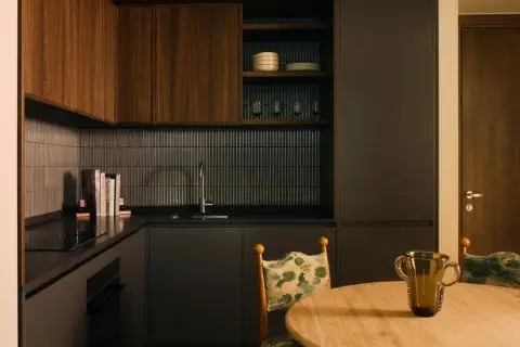 Television Centre Apartments, undefined