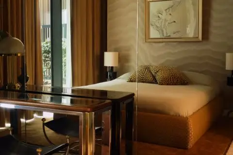 Television Centre Apartments, undefined