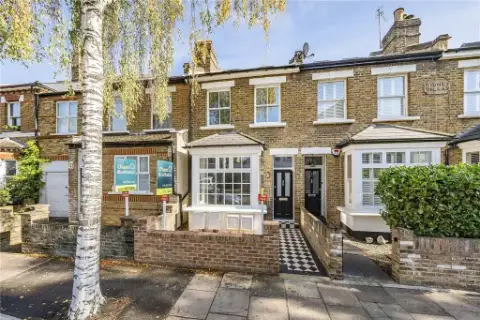 Looking in Teddington?, undefined