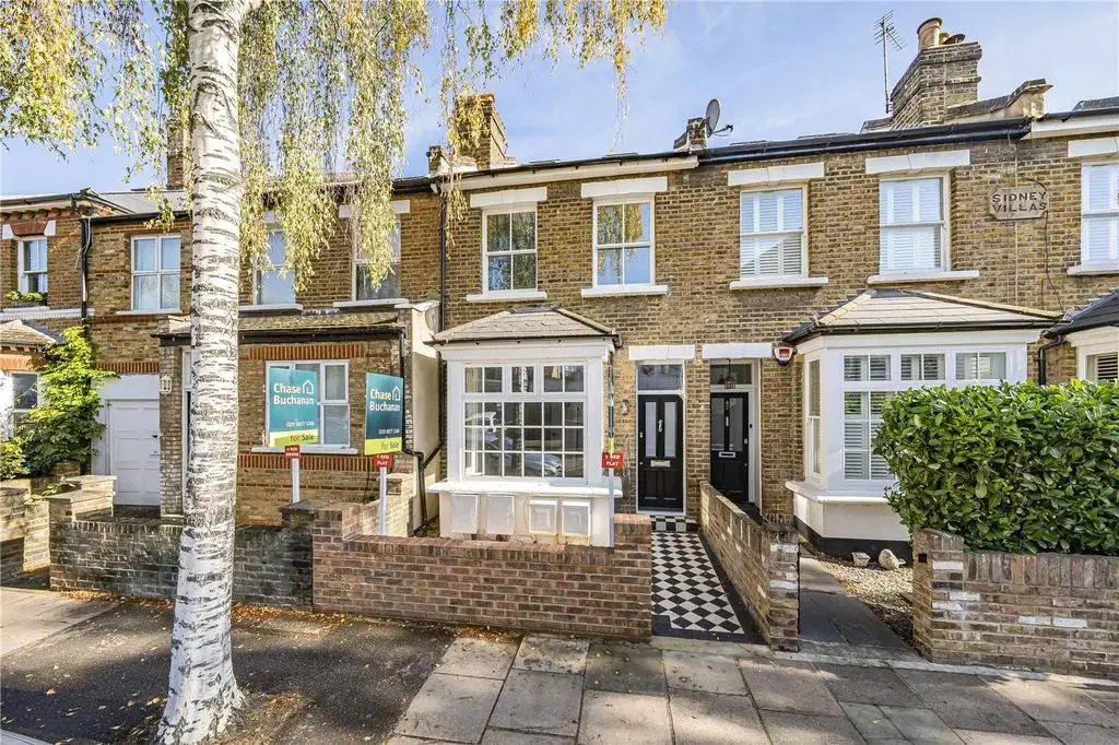 Looking in Teddington?, undefined